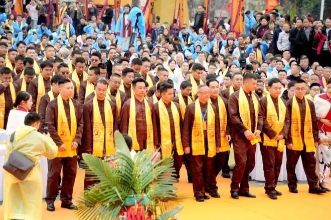 五星酒业承古训铸酱香伟业开元棋牌试玩乙巳重阳祭水(图5) 五星酒业承古训铸酱香伟业开元棋牌试玩乙巳重阳祭水(图5)